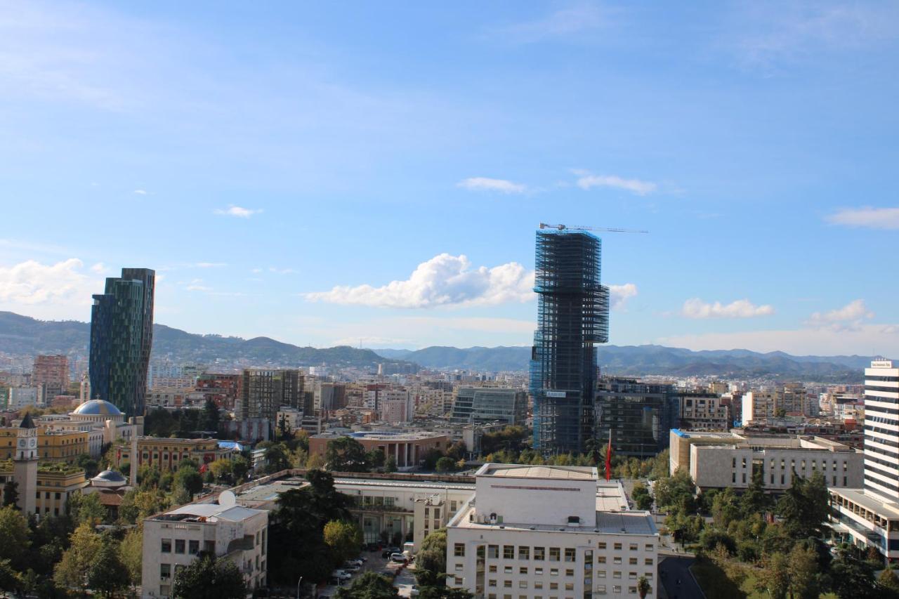 Heart Of Tirana Hotell Eksteriør bilde