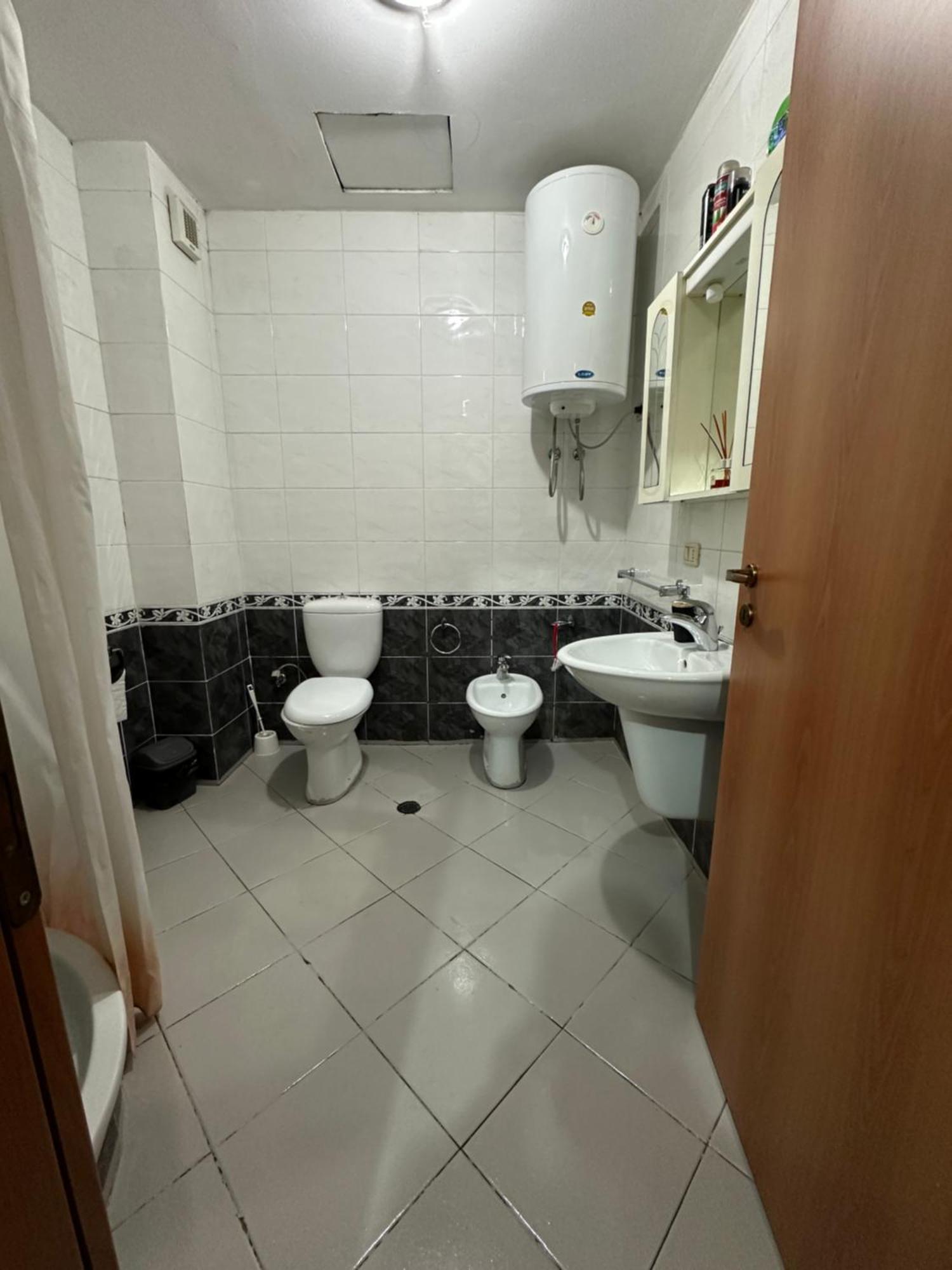 Heart Of Tirana Hotell Eksteriør bilde